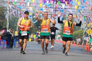 BIB: 46470, 42100
                            <button type="button" onclick="openModal(9905123)" class="btn btn-primary btn-sm float-right btn-popup" data-toggle="modal" data-target=".modal-high-quality">
                        <i class="fas fa-shopping-cart"></i> Add to Cart
                    </button>
                                            <button type="button" onclick="isThisMe(9905123, true)" class="btn btn-success btn-sm float-right btn-popup btn-isme hidden" data-toggle="tooltip" data-placement="bottom" title="นี่คือรูปของคุณใช่ไหม คลิกที่นี่เพื่อเอาเข้าอัลบั้ม">
                        <i class="fas fa-plus"></i> Add to album
                    </button>
                    <button type="button" onclick="isThisMe(9905123, false)" class="btn btn-warning btn-sm float-right btn-popup btn-isnotme hidden">
                        <i class="fas fa-ban"></i> Remove from album
                    </button>